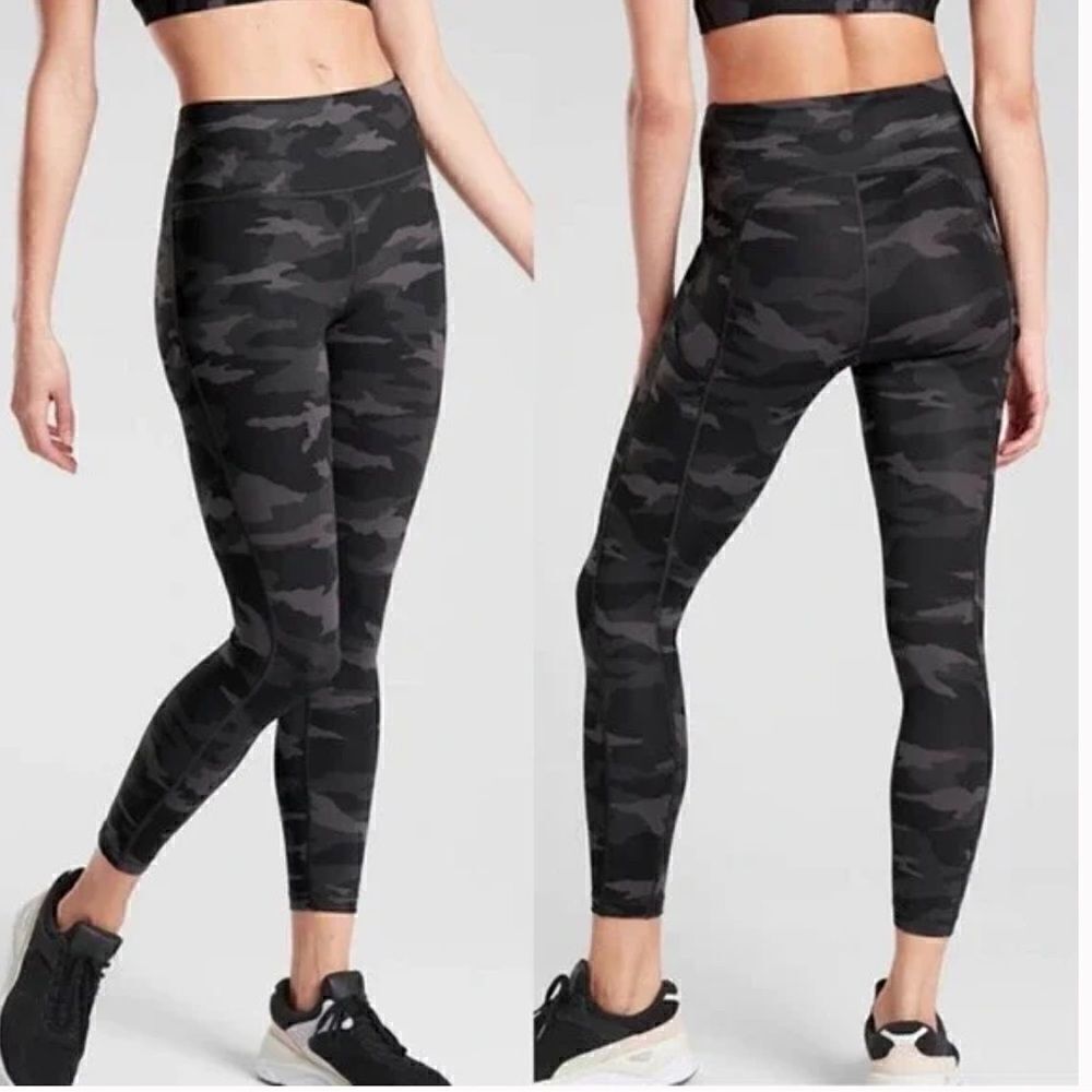ATHLETA Ultimate Stash Pocket 7/8 Tight Camo Size Small
